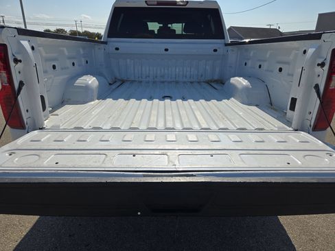 Used 2022 Chevrolet Silverado 2500 Custom w/ Custom Value Package RWD image 23