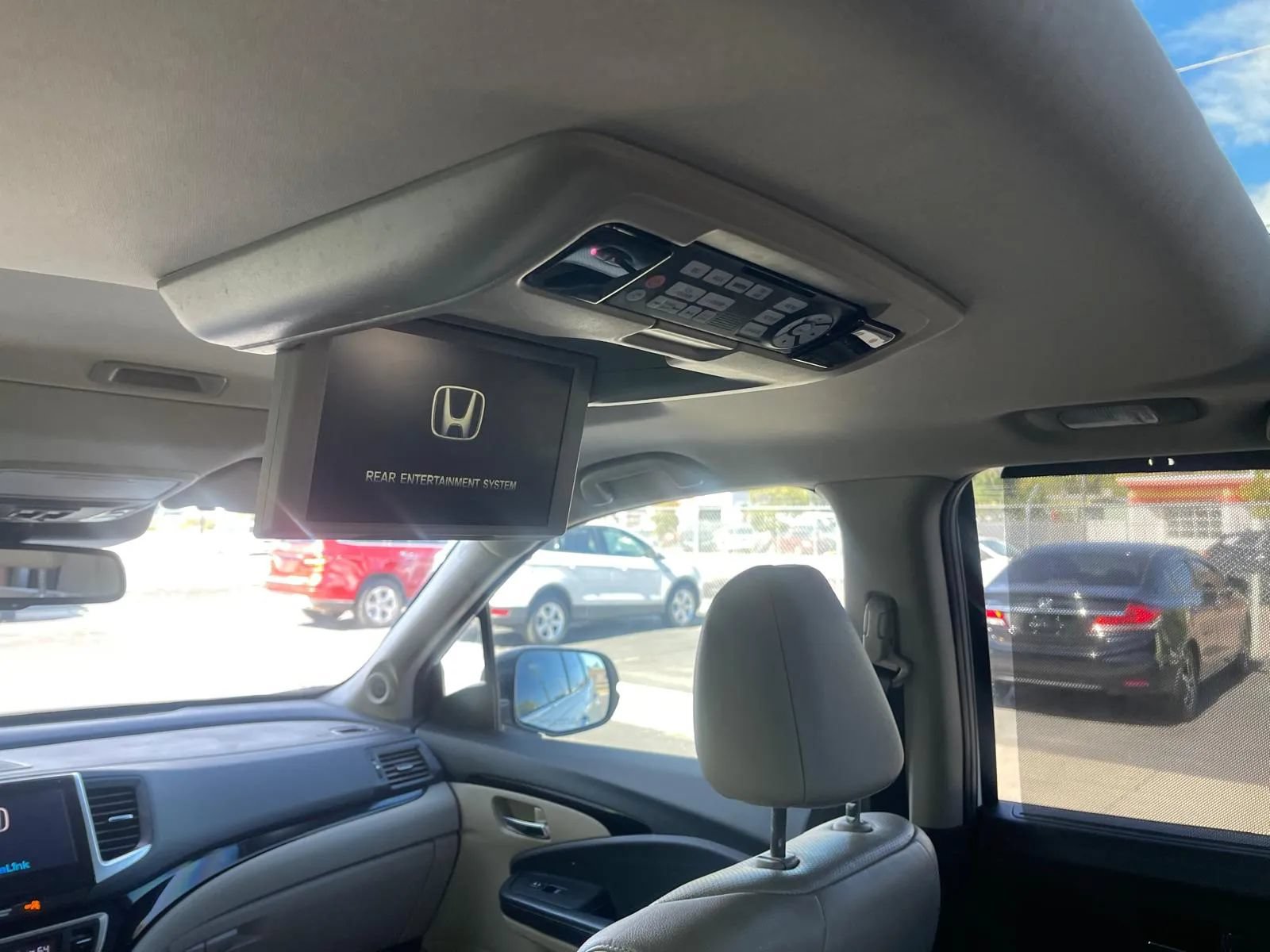 Used 2016 Honda Pilot Elite image 35