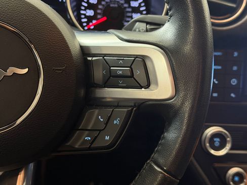 Used 2022 Ford Mustang Coupe RWD image 16