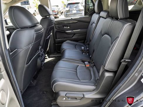 Used 2025 Honda Pilot Elite image 41