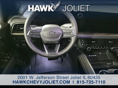 Used 2026 Chevrolet Tahoe Z71 w/ Comfort Package AWD/4WD image 16