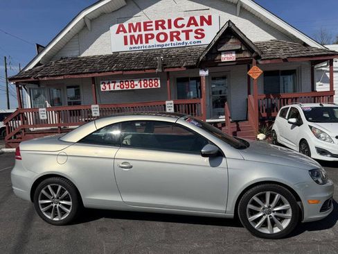 Used 2012 Volkswagen Eos Komfort FWD image 1