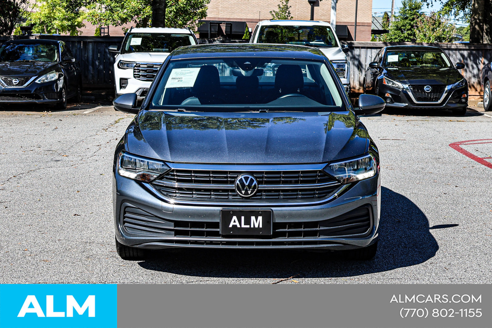 Used 2024 Volkswagen Jetta SE FWD image 11