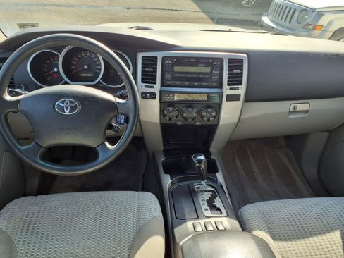 Used 2008 Toyota 4Runner SR5 image 7