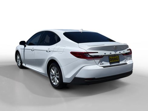 Used 2026 Toyota Camry LE FWD image 3