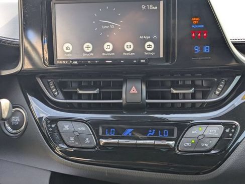Used 2018 Toyota C-HR XLE FWD image 13