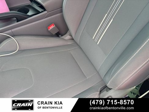 Used 2023 Hyundai Elantra SEL FWD image 11