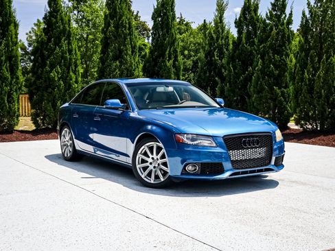 Used 2010 Audi A4 2.0T Premium Plus AWD/4WD image 2