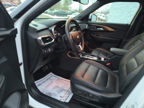 Used 2021 Chevrolet TrailBlazer ACTIV w/ Convenience Package image 11