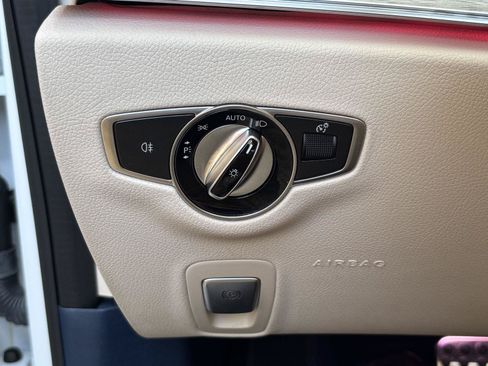 Used 2022 Mercedes-Benz E 450 Cabriolet image 30