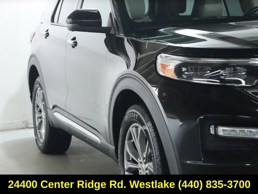 Used 2022 Ford Explorer Limited w/ Equipment Group 301A AWD/4WD image 9