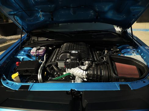 Used 2023 Dodge Challenger SRT Hellcat Redeye RWD image 6