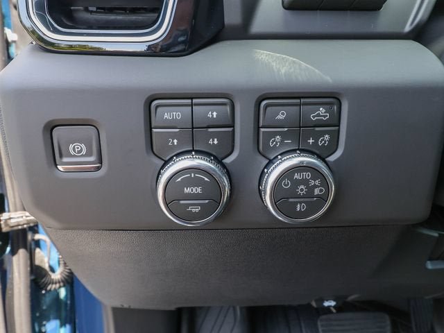 New 2026 GMC Sierra 2500 Denali w/ Denali Reserve Package AWD/4WD image 22