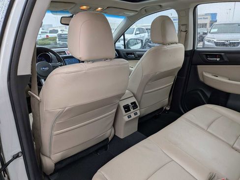 Used 2016 Subaru Legacy 2.5i Limited image 17