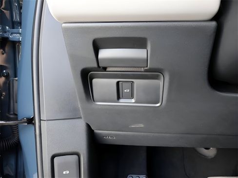 New 2026 Land Rover Range Rover Evoque Dynamic SE image 70