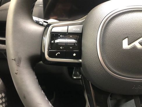 New 2026 Kia Carnival SX Prestige image 25