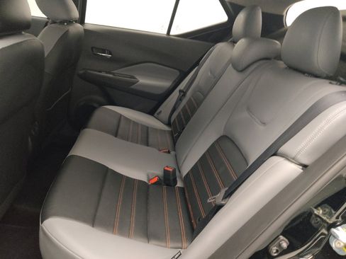 Used 2024 Nissan Kicks SR w/ SR Premium Package FWD image 18