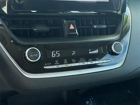Used 2024 Toyota Corolla LE image 14