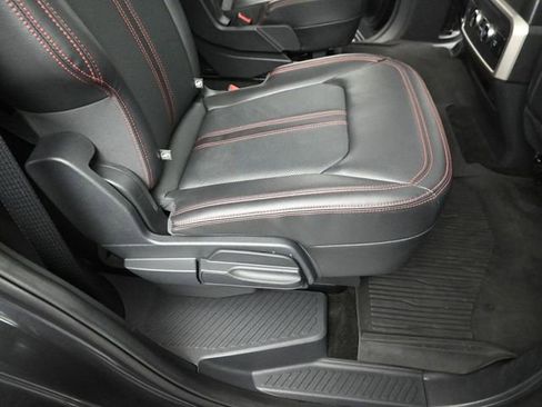 Used 2023 Ford Expedition Limited image 27