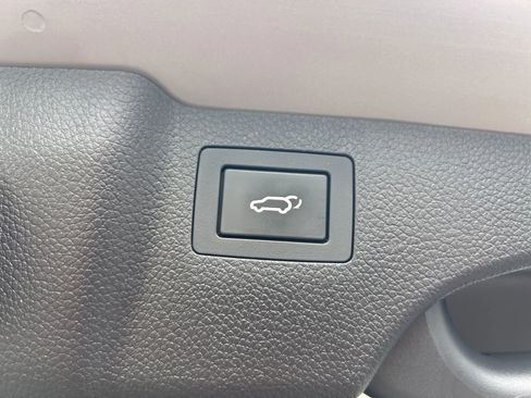 Used 2017 Hyundai Santa Fe Sport image 26