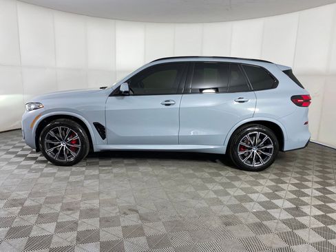 Certified 2025 BMW X5 xDrive40i w/ M Sport Package image 2