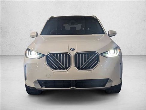 Used 2026 BMW X3 xDrive30i w/ Premium Package AWD/4WD image 5