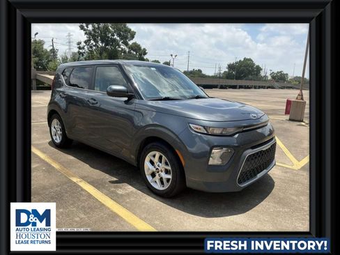 Used 2021 Kia Soul S FWD image 1