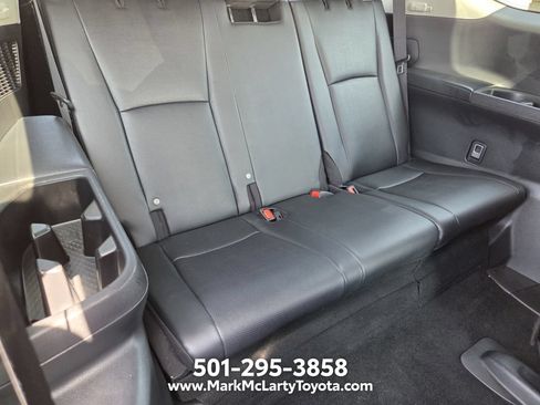 Used 2025 Toyota Grand Highlander AWD image 14