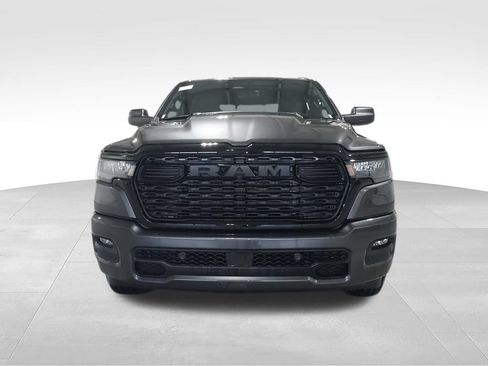 New 2026 RAM 1500 Express AWD/4WD image 3