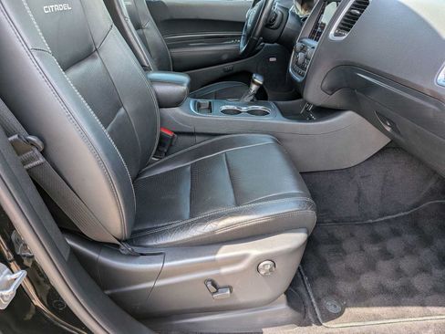Certified 2018 Dodge Durango Citadel w/ Premium Entertainment Group AWD/4WD image 21