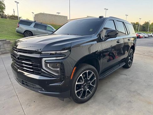 Used 2025 Chevrolet Tahoe RST w/ Sun And Tow Package RWD image 9