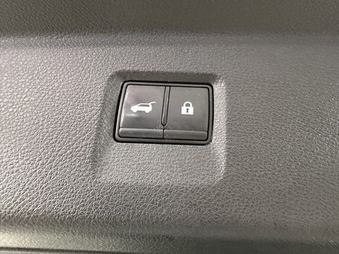 Used 2023 INFINITI QX60 Luxe image 30