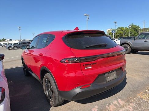 Used 2023 Dodge Hornet GT w/ GT Blacktop Package image 4