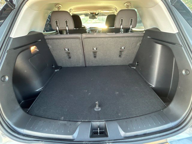 Used 2023 Chevrolet TrailBlazer LT FWD image 19