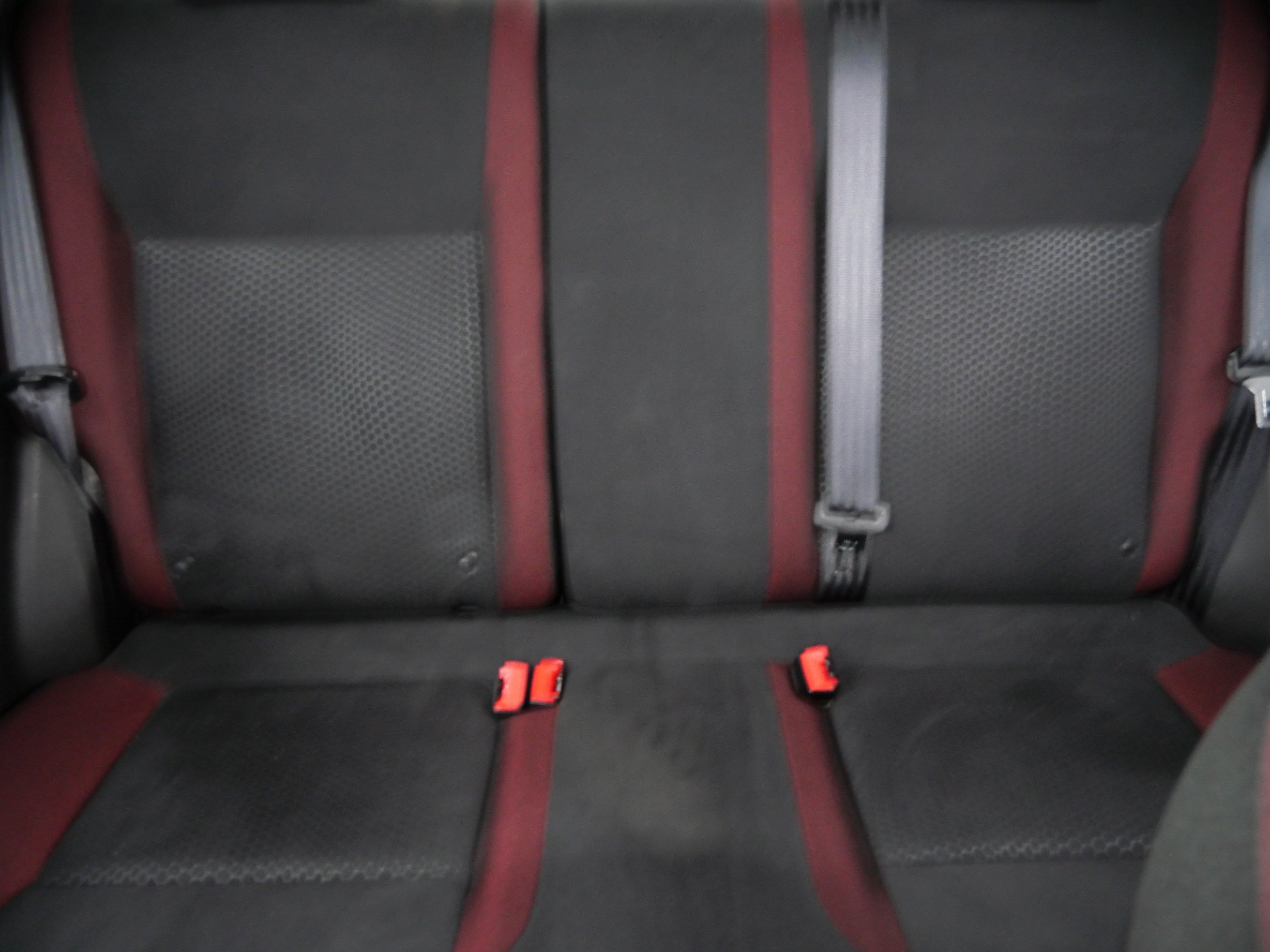 Used 2015 Nissan Juke SV w/ Technology Package AWD/4WD image 13