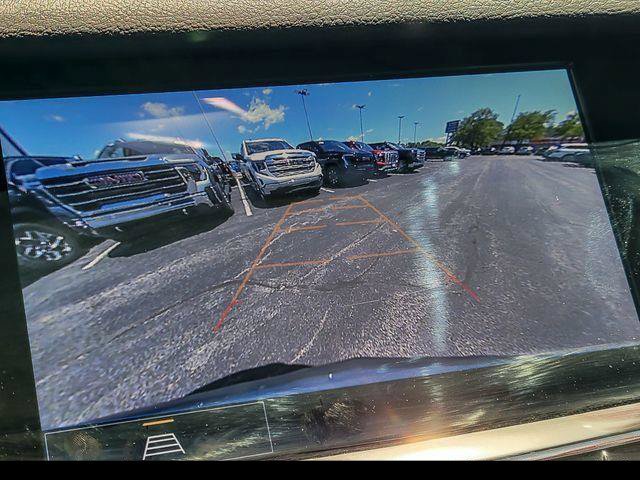 Used 2023 Cadillac XT6 Premium Luxury w/ LPO, Floor Liner Package AWD/4WD image 18