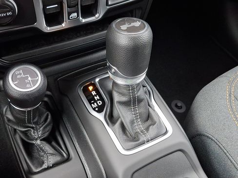 New 2026 Jeep Wrangler Unlimited Sport AWD/4WD image 10