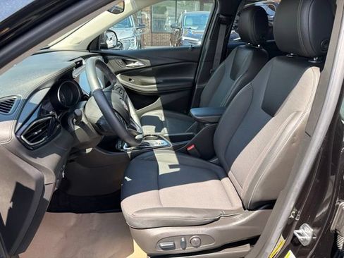 Used 2023 Buick Encore GX Preferred w/ Cold Weather Comfort Package FWD image 12