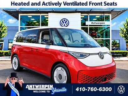 Used 2025 Volkswagen ID. Buzz Pro S Plus w/ Cupholders Package