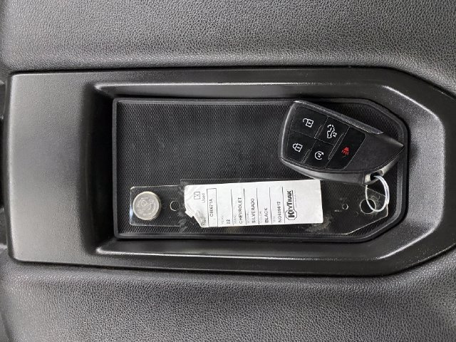 Certified 2022 Chevrolet Silverado 1500 Custom Trail Boss AWD/4WD image 30