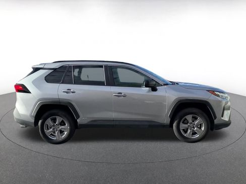 Used 2025 Toyota RAV4 LE image 16
