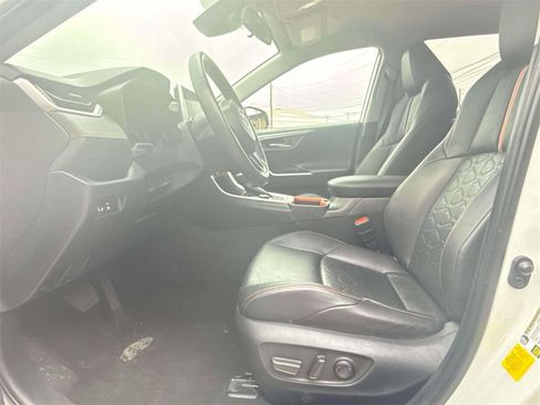 Used 2023 Toyota RAV4 Adventure image 10