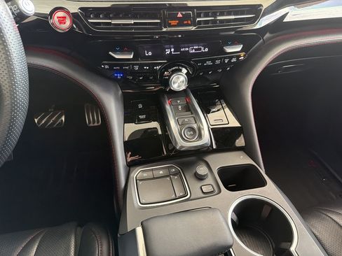 Used 2022 Acura MDX Type S AWD/4WD image 17