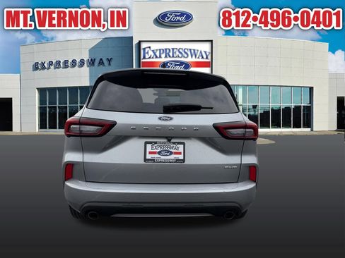 Used 2024 Ford Escape ST-Line image 8