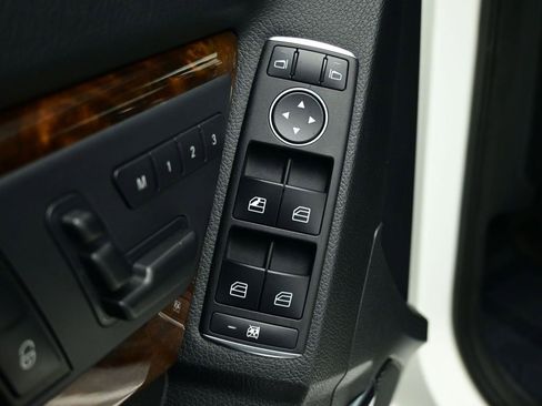 Used 2015 Mercedes-Benz GLK 350 4MATIC image 18