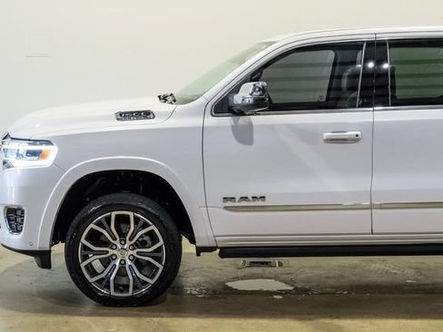 Used 2025 RAM 1500 Tungsten w/ Off Road Group AWD/4WD image 45