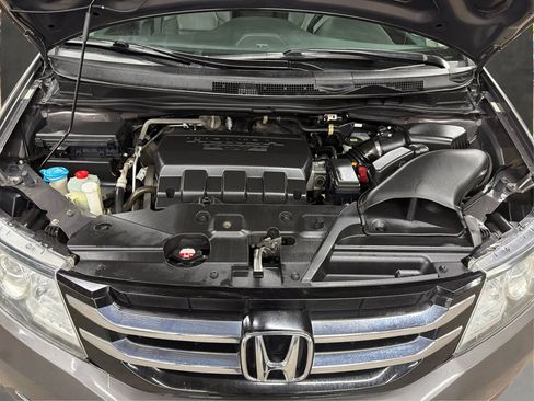 Used 2016 Honda Odyssey EX-L image 9