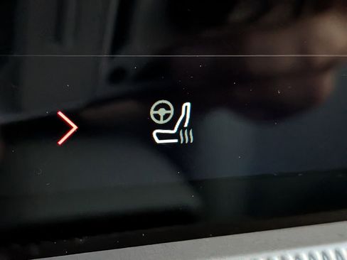 New 2026 Ford Explorer Active w/ Active Comfort Package image 25