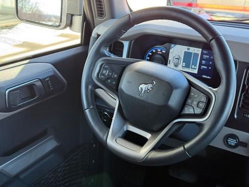 Used 2023 Ford Bronco Wildtrak AWD/4WD image 14