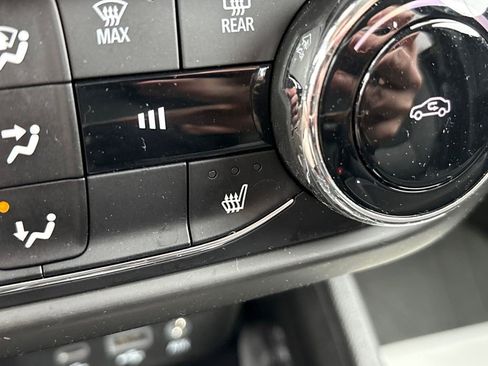 Certified 2023 Chevrolet TrailBlazer LT w/ Convenience Package image 21